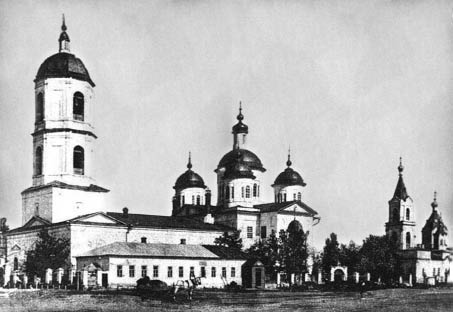 Кирсановский Успенский собор и Ильинская церковь. Фото начала XX в.